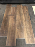 Mohawk - FSD Hazelnut Oak - Click Lock Vinyl Plank